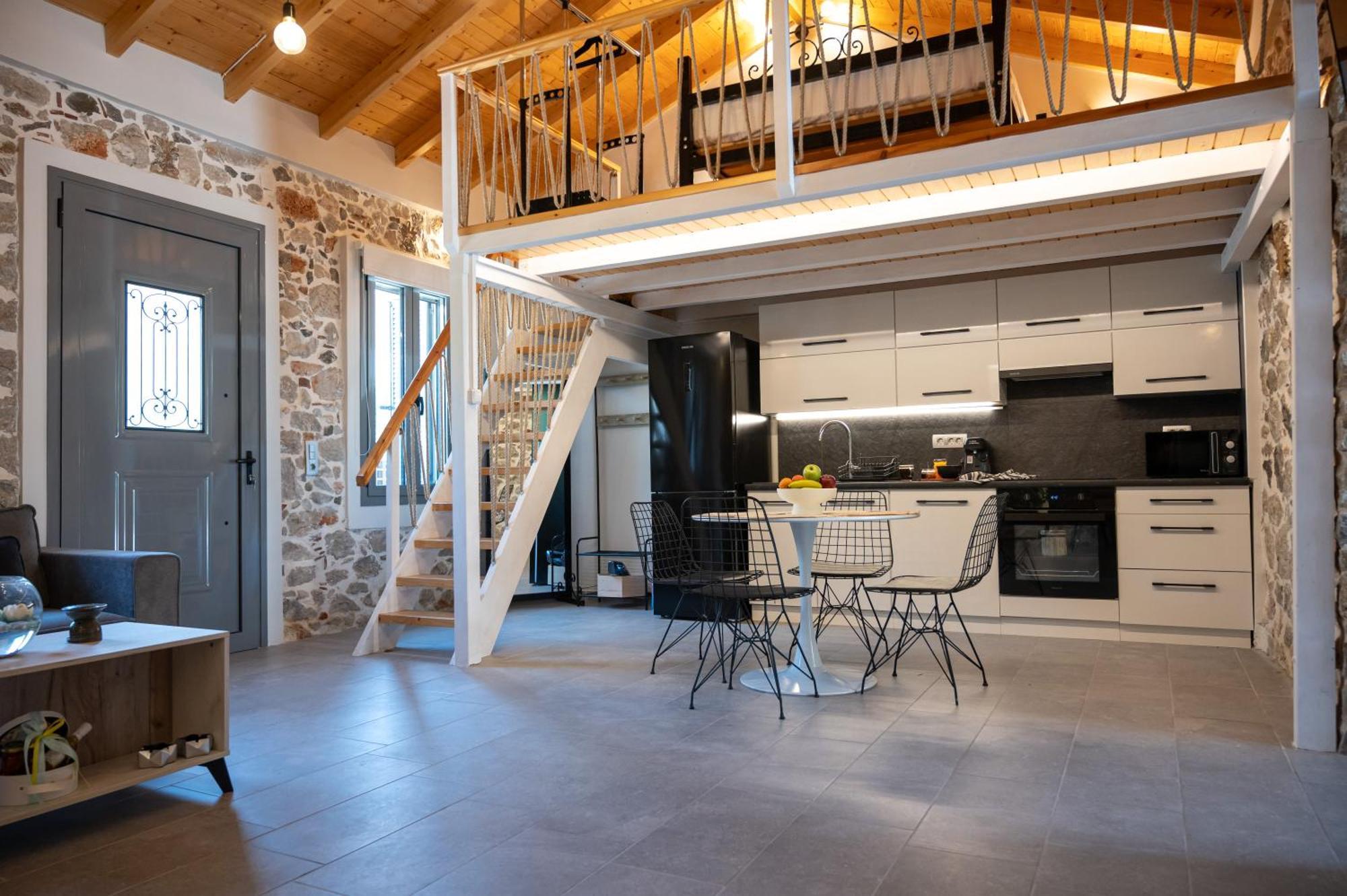Centro Stone House Holiday home Tolo