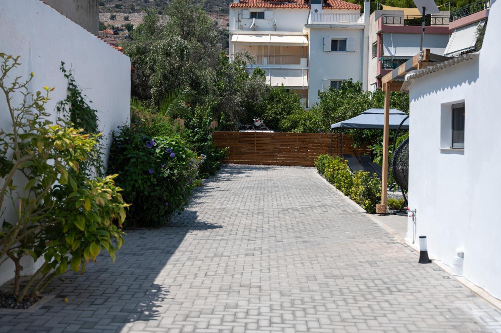 Holiday home Centro Stone House Tolo